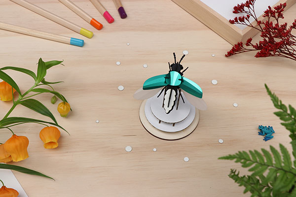 Assembli 3D Paper Insect Firefly
