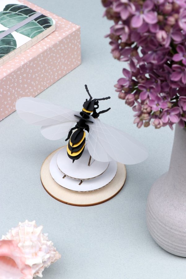 Assembli 3D Paper Insect Wasp